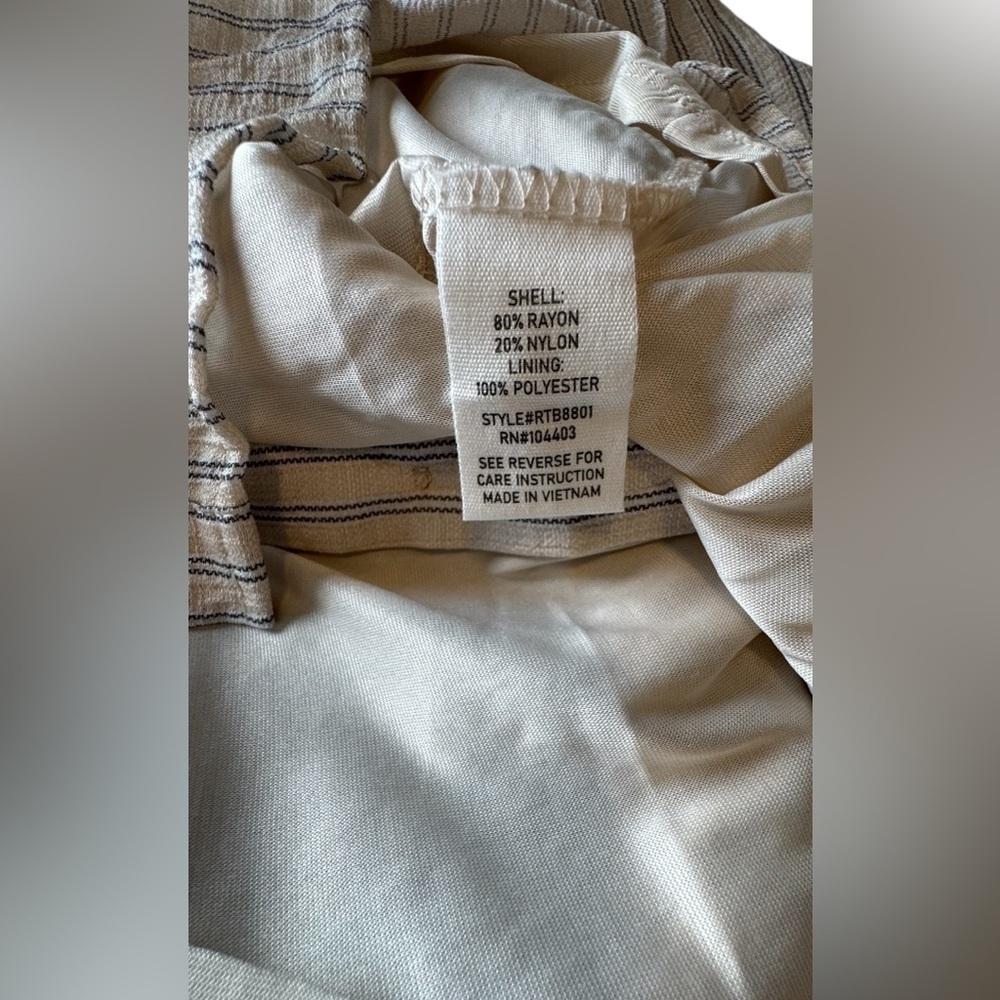 August Sky Striped Dress Size L - Picture 11 of 13